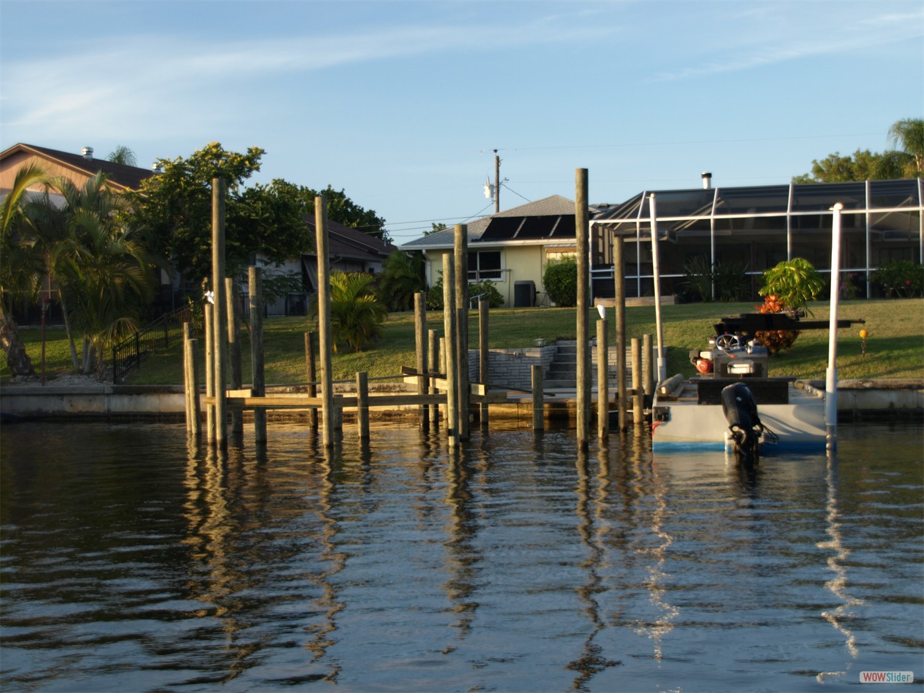 ... verschraubt ist, ... ... verschraubt ist, ...