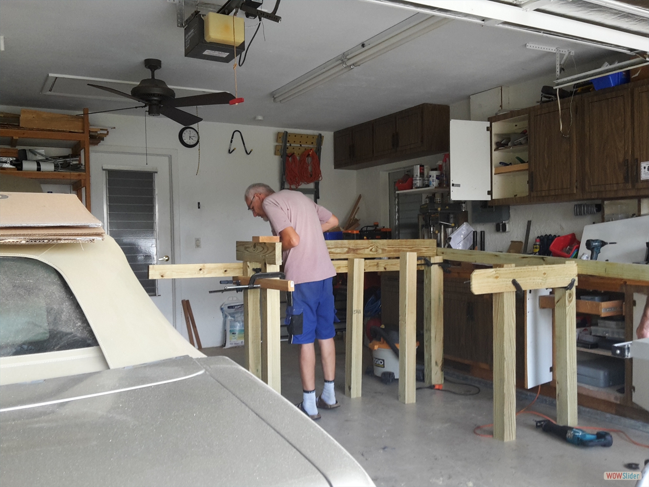 The construction under the lounging / ...