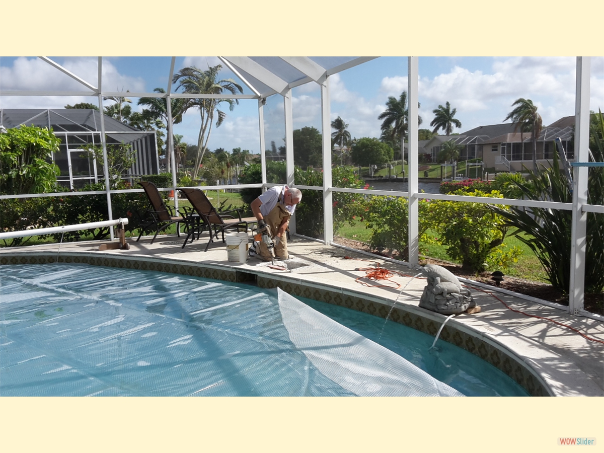 Starting the work at the skimmer Starting the work at the skimmer