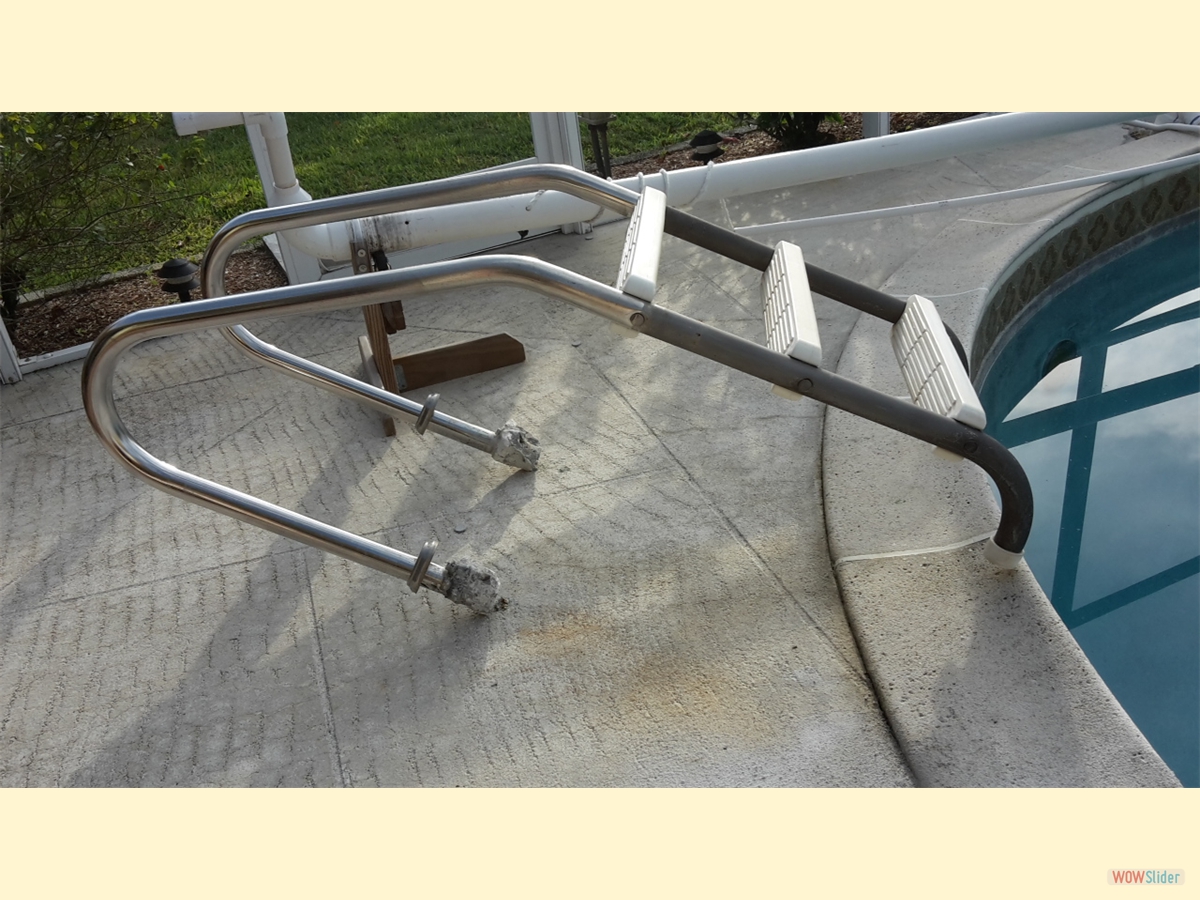 The new ladder will have 4 steps The new ladder will have 4 steps