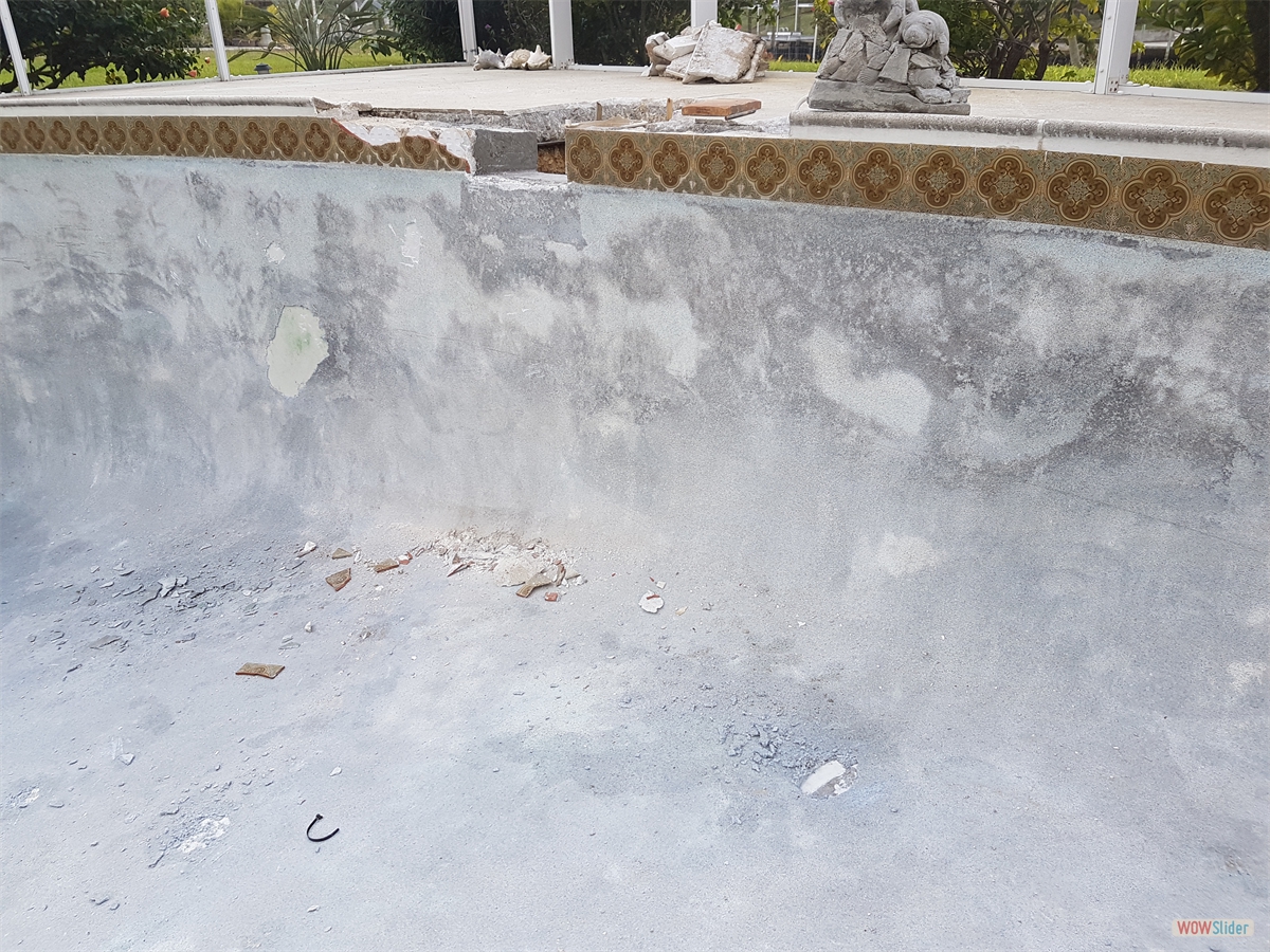 ... is really damaged and ... ... is really damaged and ...