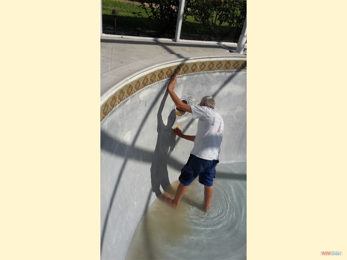 The pool light will be replaced as well The pool light will be replaced as well