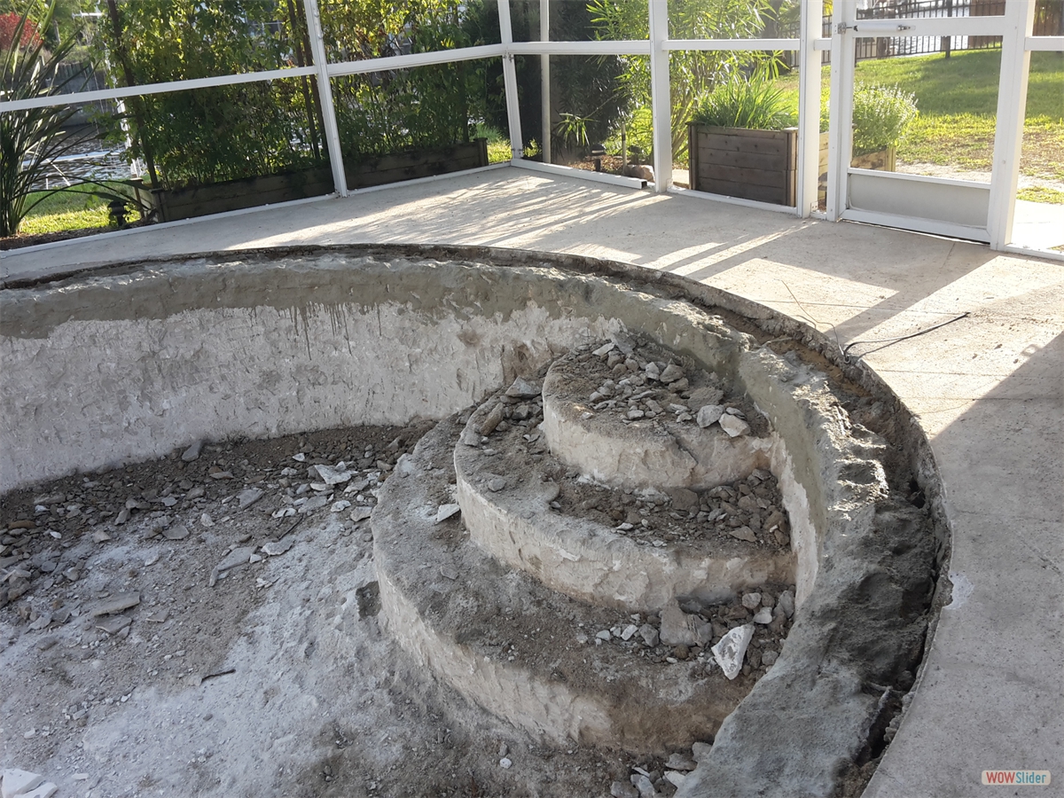 ... but after the demolition the edge is very uneven. ... but after the demolition the edge is very uneven.