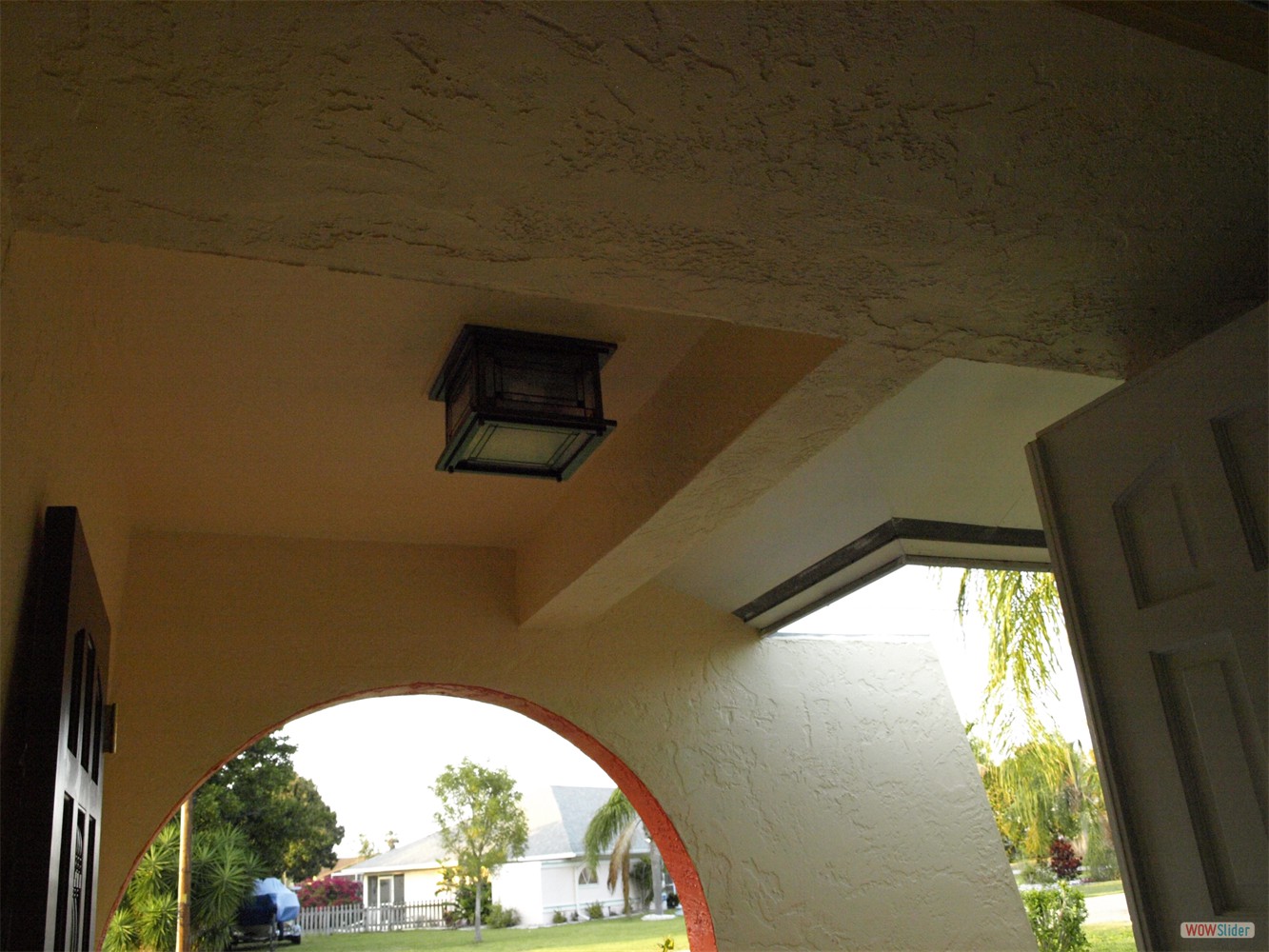 ... we put up a new ceiling lamp with sensor ...